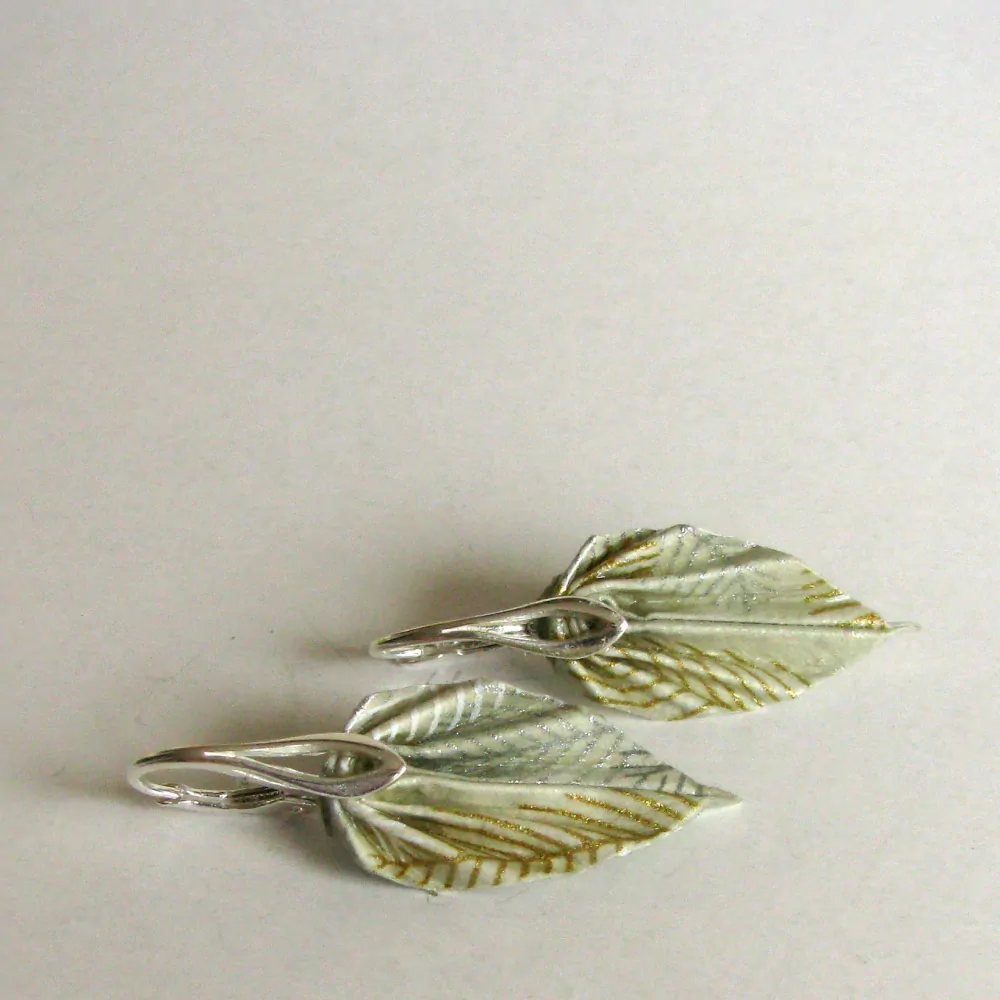 Náušnice "Bílá peříčka" (listy)