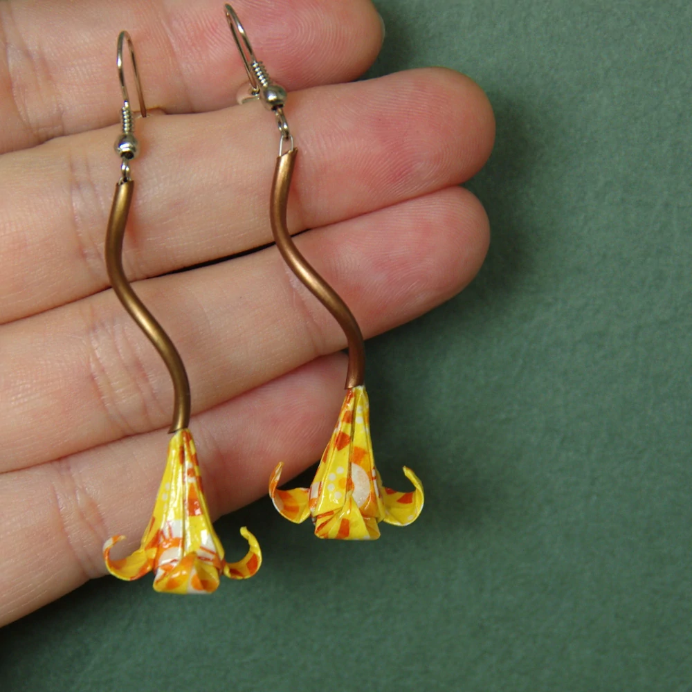 Náušnice "Žluté ornamenty" (lilie)