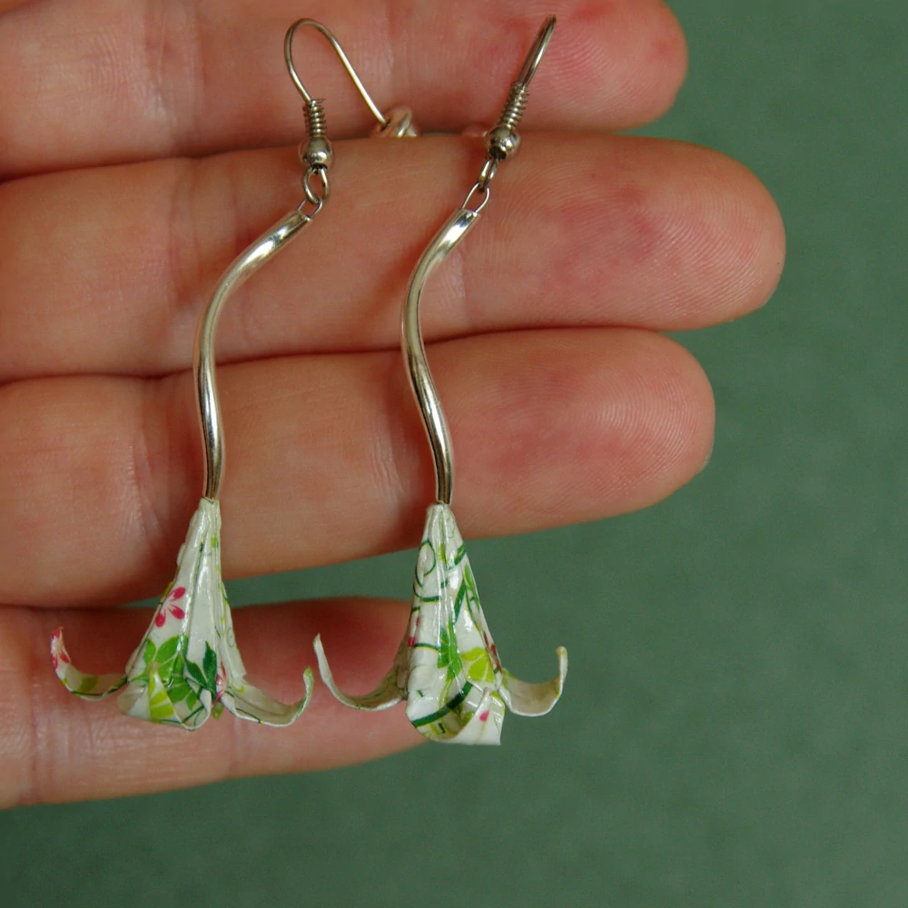 Náušnice "Vánoční květ" (lilie)