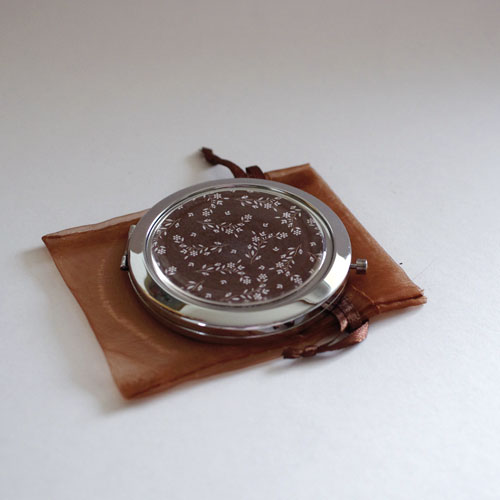 Zrcátko Bílá kvítka v hnědé