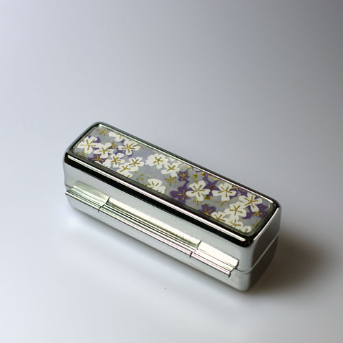 "Fialky kam se podíváš" (krabička na rtěnku)