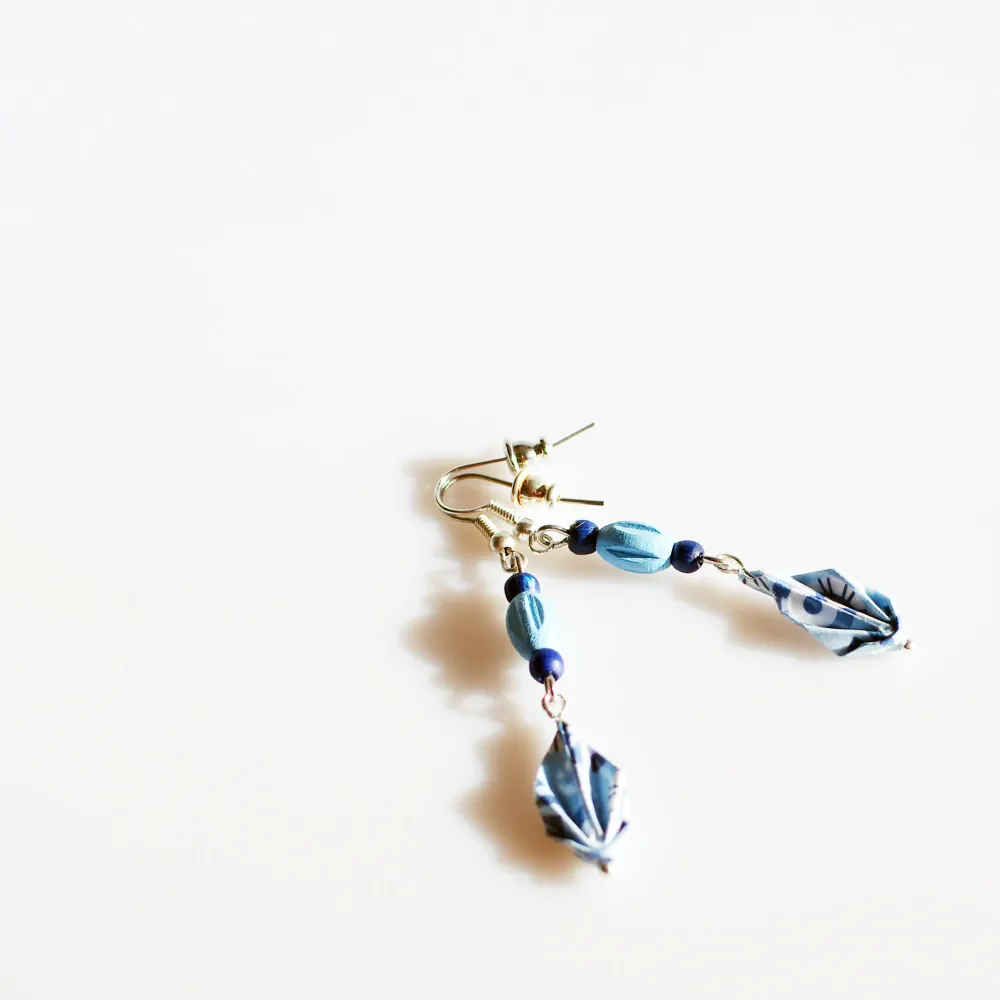 "Modré ornamenty" - náušnice listy