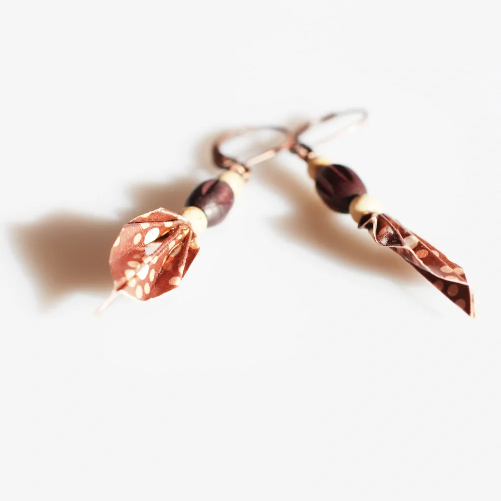 "Dech země" - náušnice listy