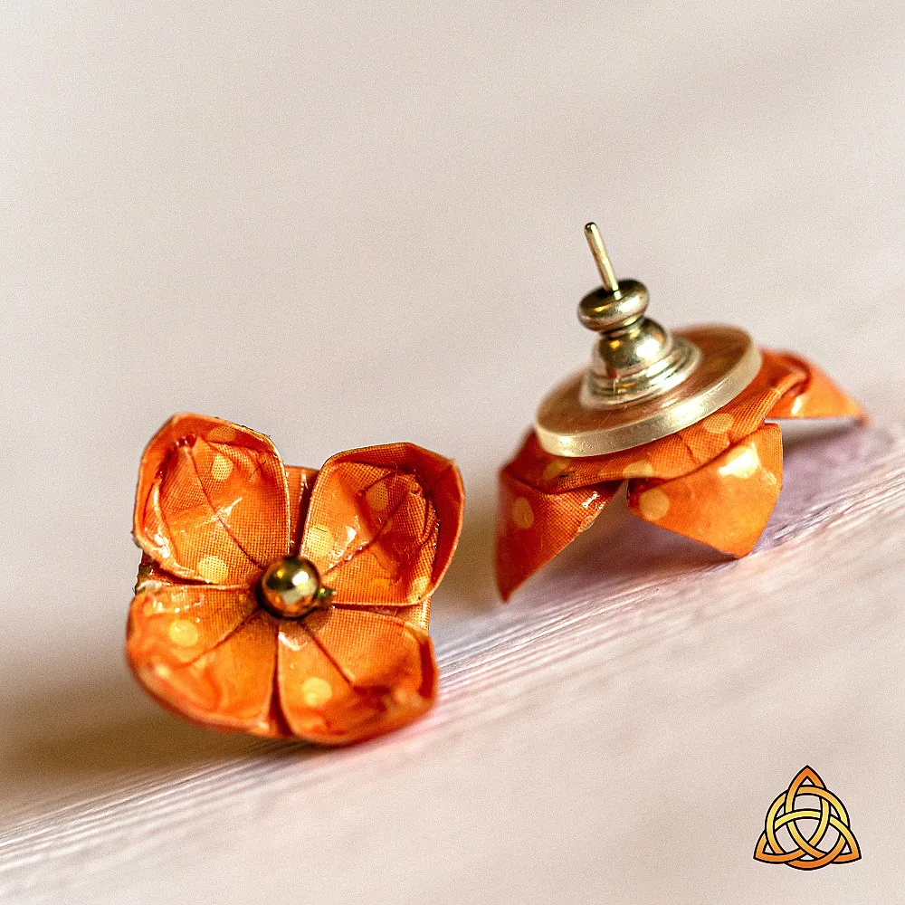 Náušnice "Oranžové puntíky" (lotos)