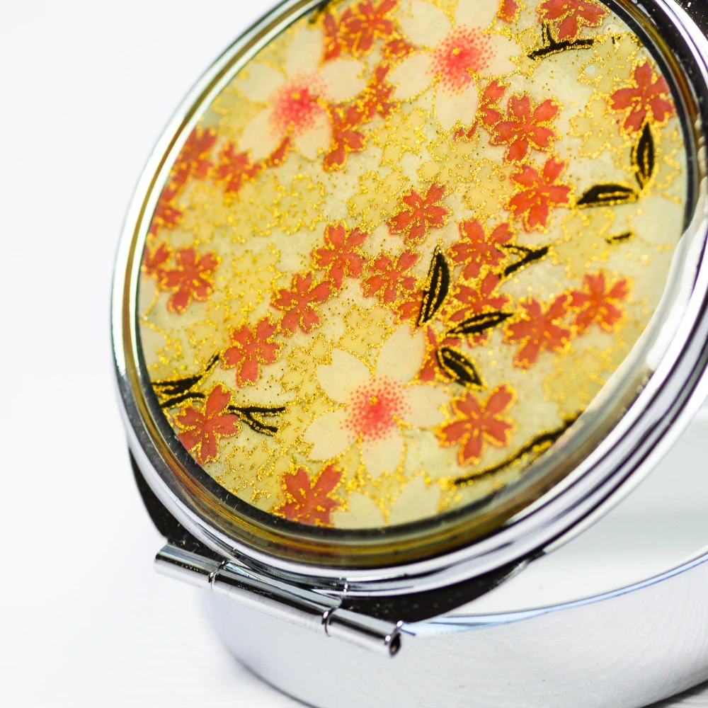 "Sakurové snění" (kulatá krabička na léky )