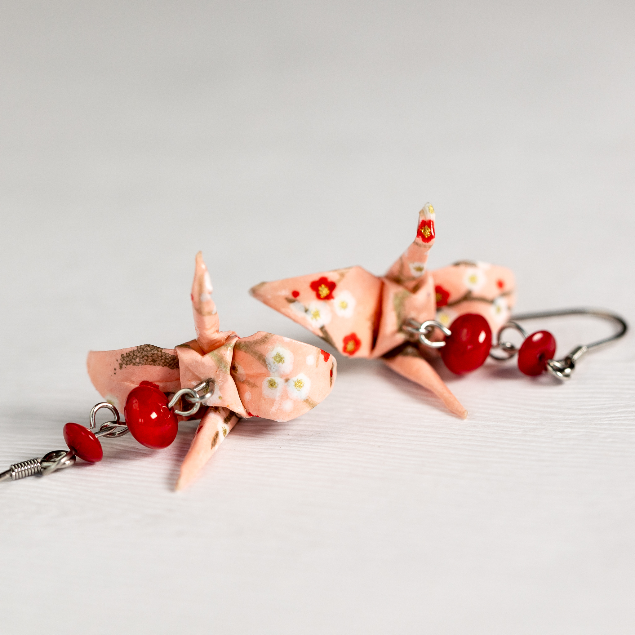 Náušnice "Růžová zahrada" (jeřáb s korálem)