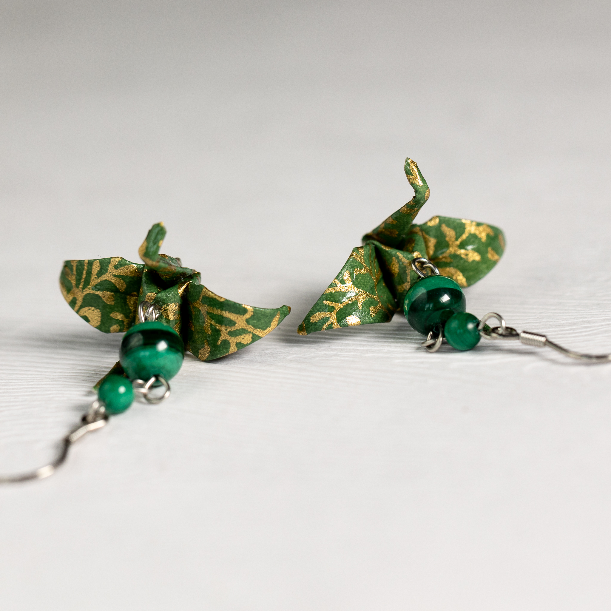 Náušnice "Z lesů, luk a hájů" (jeřáb s malachitem)