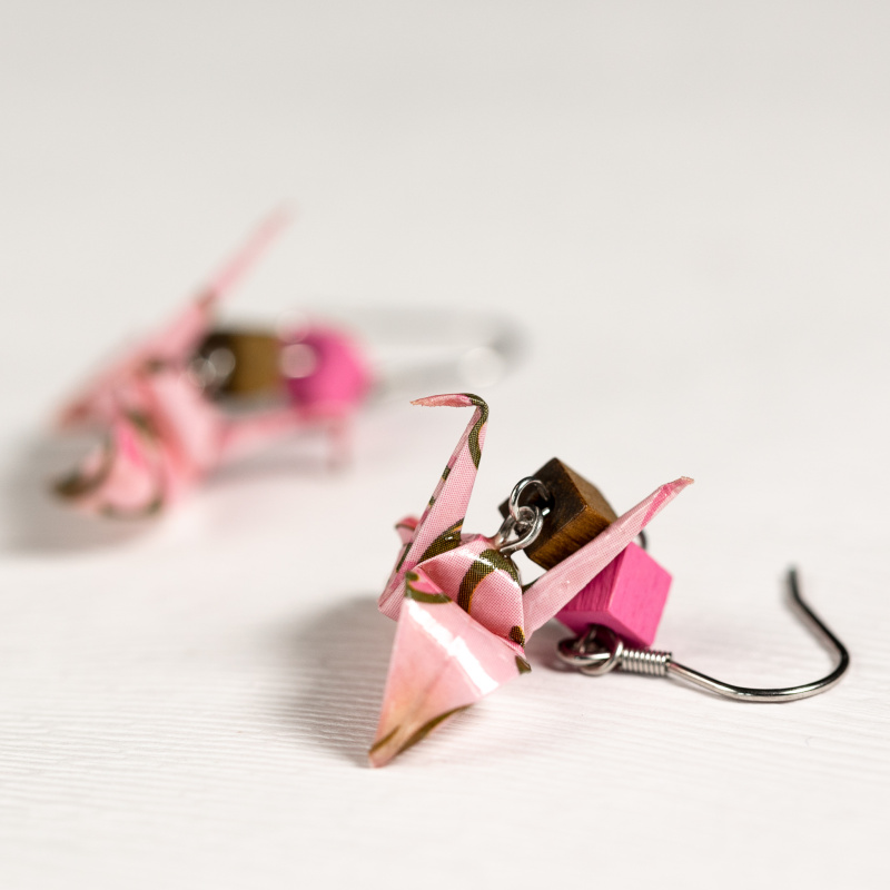 Náušnice "Růže v trní" (jeřáb delší)