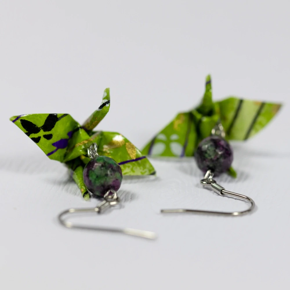 Náušnice "Motýlí dotek" (jeřáb s zoisitem s rubínem)