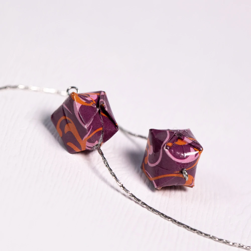 Náušnice "Ostružinová" (vodní bomba na řetízku)