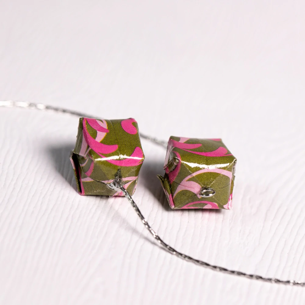 Náušnice "Růžová s maskáčem" (vodní bomba na řetízku)