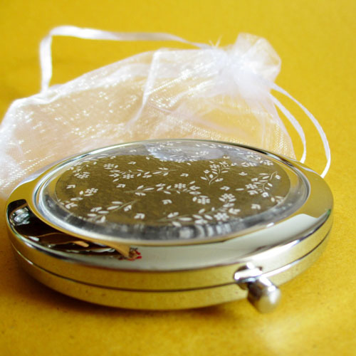 Zrcátko Bílá kvítka v noci