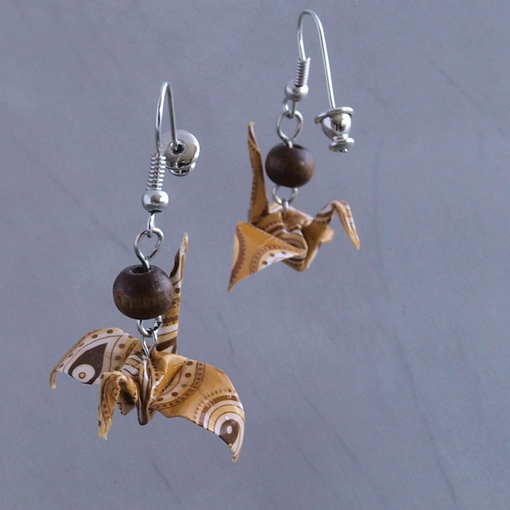 Náušnice "Paisley v hnědé" (jeřáb)