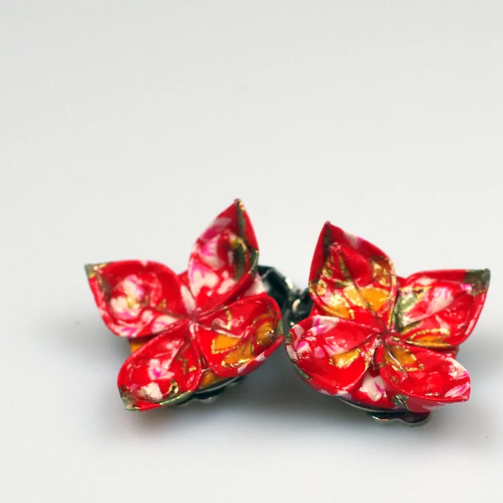 Náušnice "Červená, červená, když..." (lotos, klipsy)