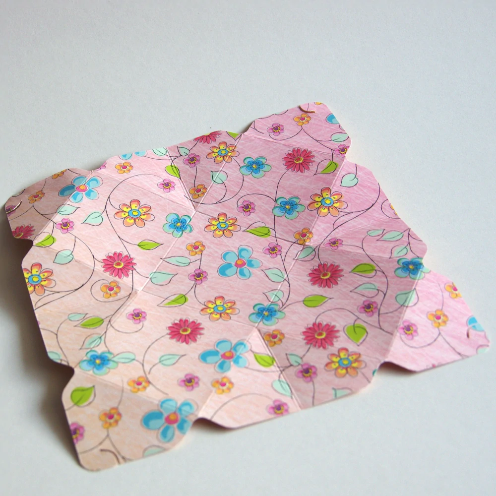 Krabička skládaná květinová