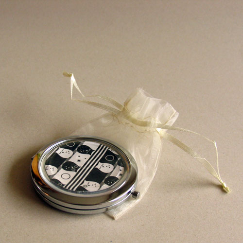 Zrcátko Černobílé sovy