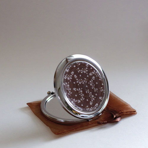 Zrcátko Bílá kvítka v hnědé