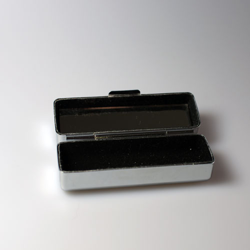 "Kaligrafie v modré" (krabička na rtěnku)