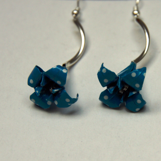 Náušnice "Modrý s puntíky" (lilie)