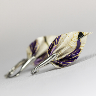 Náušnice "Jeřábi ve fialové" (listy)