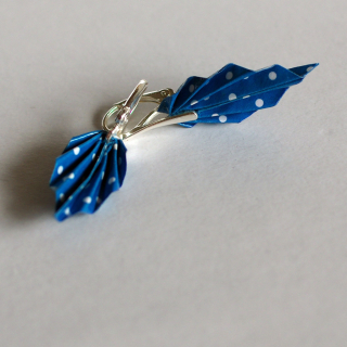 Náušnice "Modrý s puntíky" (listy)