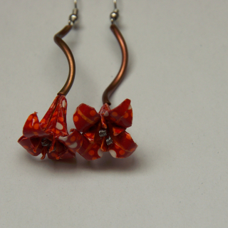 Náušnice "Pro holku z pekla" (lilie)