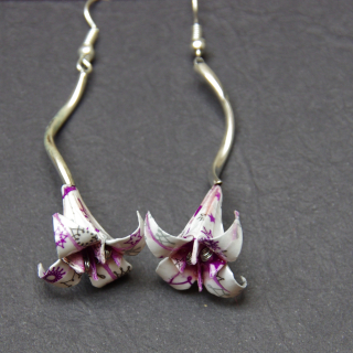 Náušnice "Vánoční fialky" (lilie)