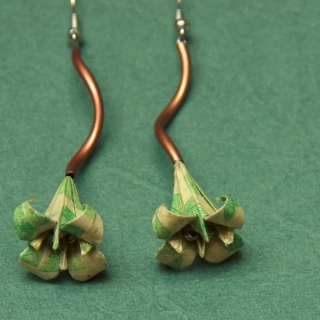 Náušnice "Čajové lístky" (lilie)