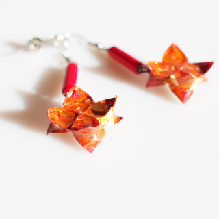 Náušnice "Vanilka v červeném" (dvojitý lotos)