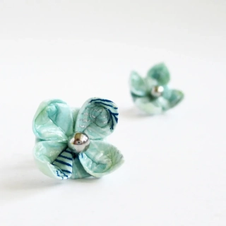 Náušnice "Modrá pírka" (lotos)