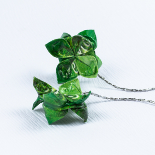 Náušnice "Mátová" (dvojitý lotos na řetízku)