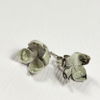 Náušnice "Černobílé vánoce" - lotosy malé