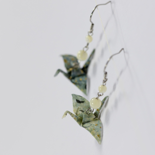 Náušnice "Kaligrafie v modré" (jeřáb s perletí)