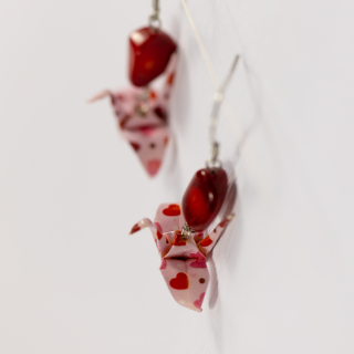 Náušnice "Srdeční záležitost" (jeřáb s korálem)