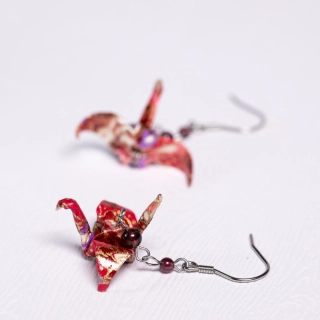 Náušnice "Dotek purpuru" (jeřáb s granátem)