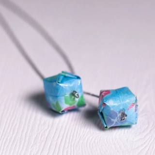 Náušnice "Květy svlačce" (vodní bomba na řetízku)