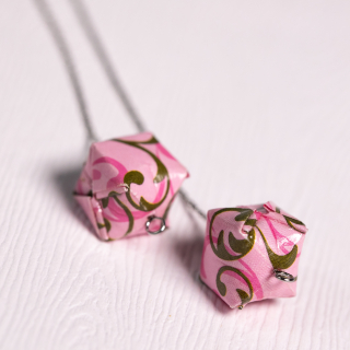 Náušnice "Růže v trní" (vodní bomba na řetízku)